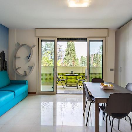 Appartamento Maciachini, Zona Isola Milan Exterior photo